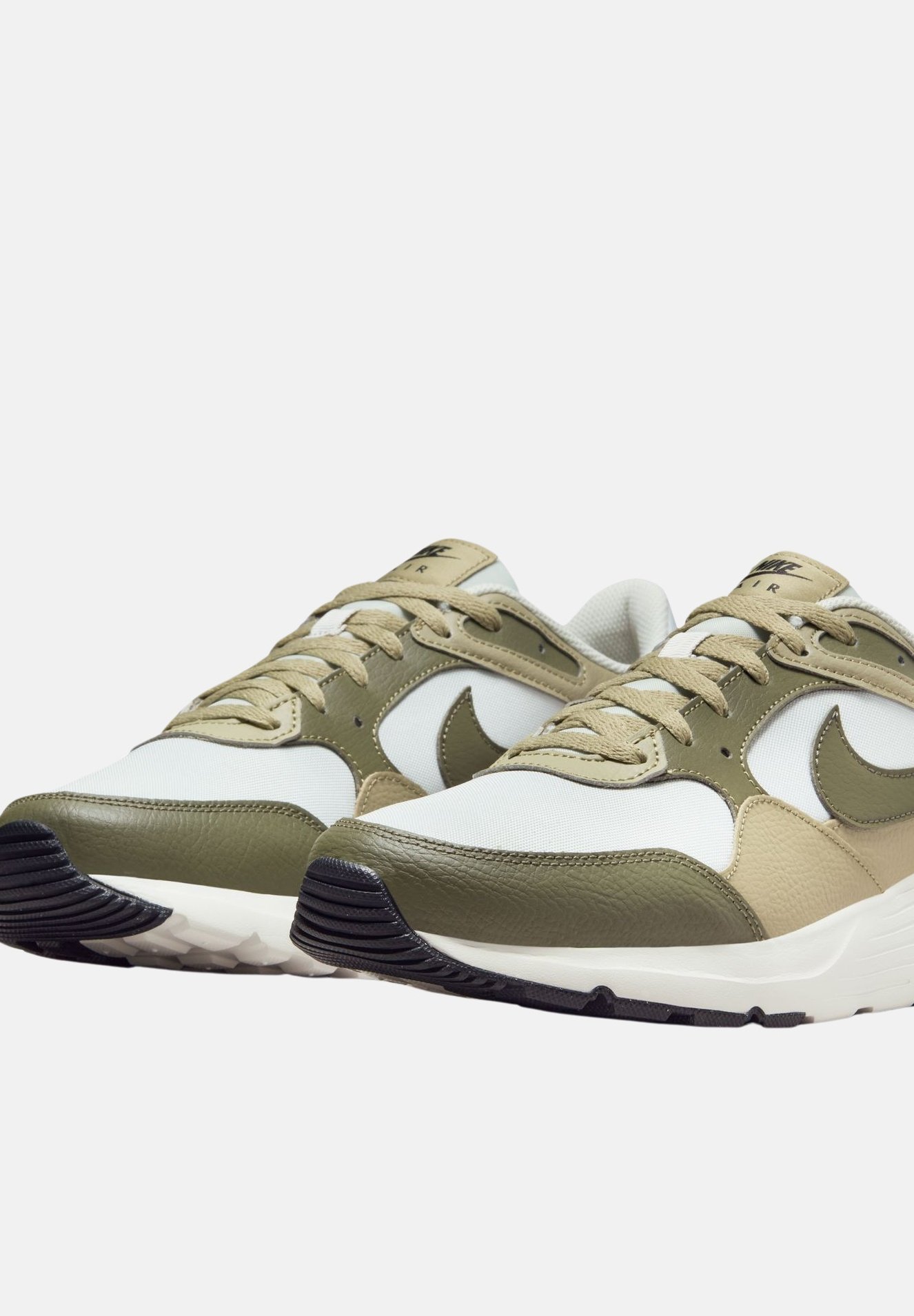 nike tailwind olive