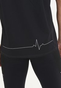 ELITE LAB FUNKTIONS - T-shirt print - black