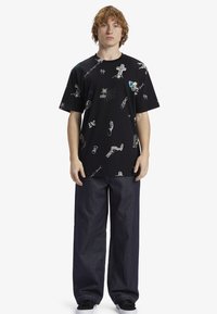 DC Shoes Camiseta estampada - xkwb black scribble print