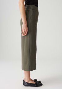OPUS HIGH RISE CROPPED WIDE FIT - Broek - olive leaf