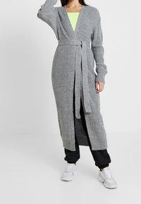 Missguided Chaqueta de punto - grey
