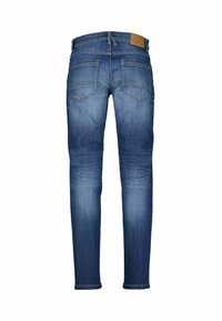 Blaue Denim-Jeans im Slim-Fit mit mittelhoher Taille, fünf Taschen und Lederpatch am hinteren Bund.