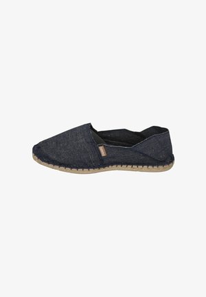 Denim-Espadrille mit einem dunkelblauen Obermaterial, im Slip-On-Design und mit juteüberzogenem Fußbett. Verfügt über gestickte Kanten und eine strukturierte Stoffoberfläche.