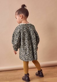 Next SET-REGULAR FIT - Päevakleit - black ditsy