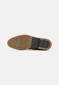 Pier One Kotníkové boty - taupe