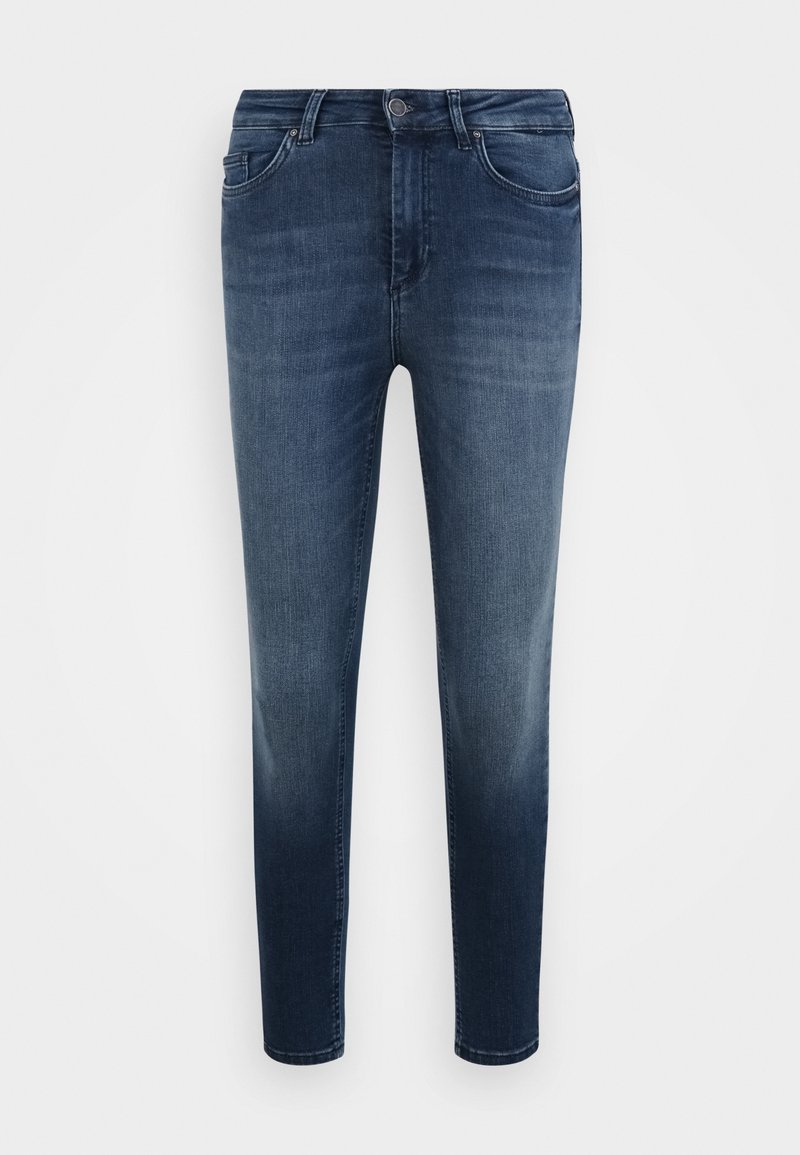 Jean slim bleu foncé avec légère décoloration aux cuisses et aux genoux, fermeture devant par bouton et zip, cinq poches.
