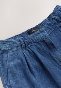 TAILORED - Blugi loose fit - rinse