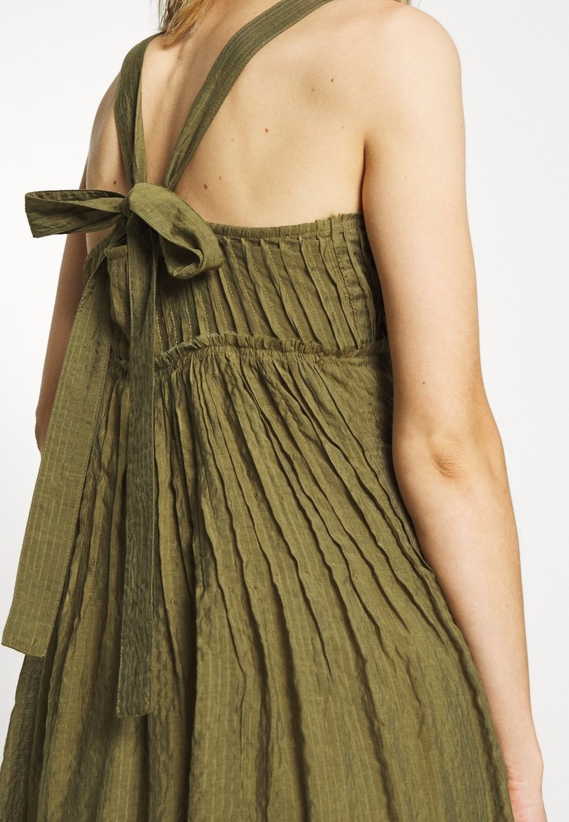 Free People Maxi dress - green - (Pre-owned) - Zalando.ie