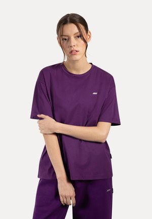 LYANNA - T-shirt basique - lila