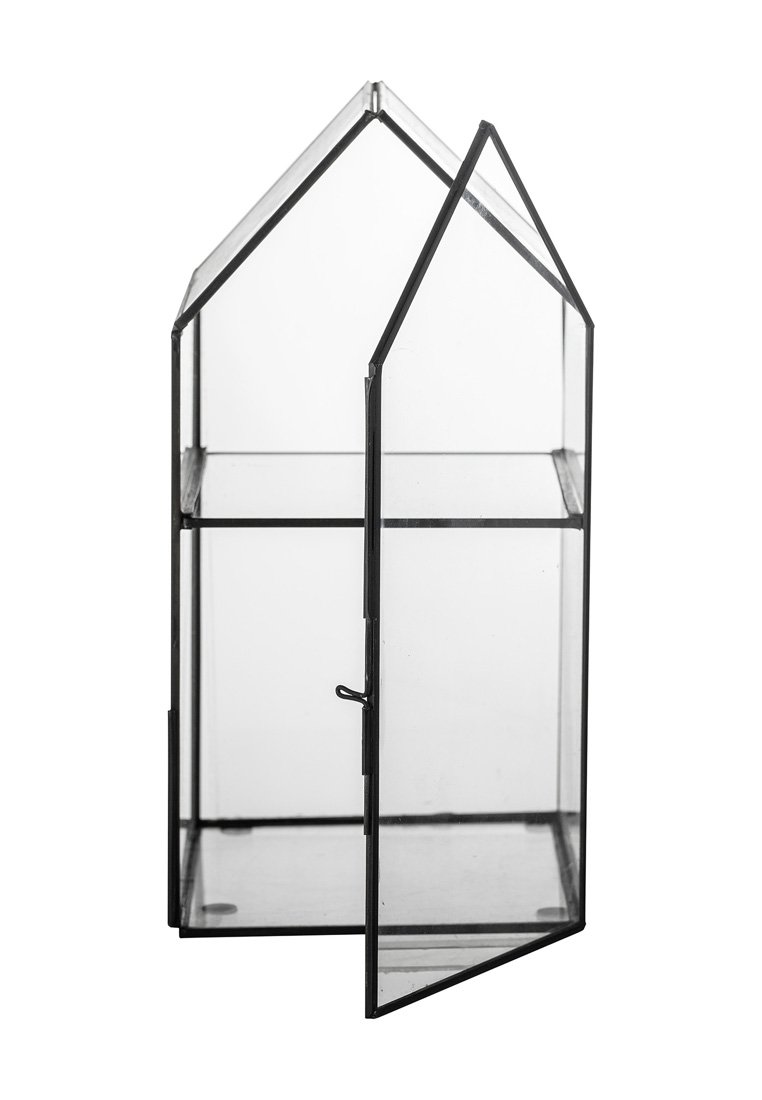 Glas-Terrarium mit einem schwarzen Metallrahmen, hausförmigem Design, zwei Glasplatten und einer schwenkbaren Tür für den Zugang.
