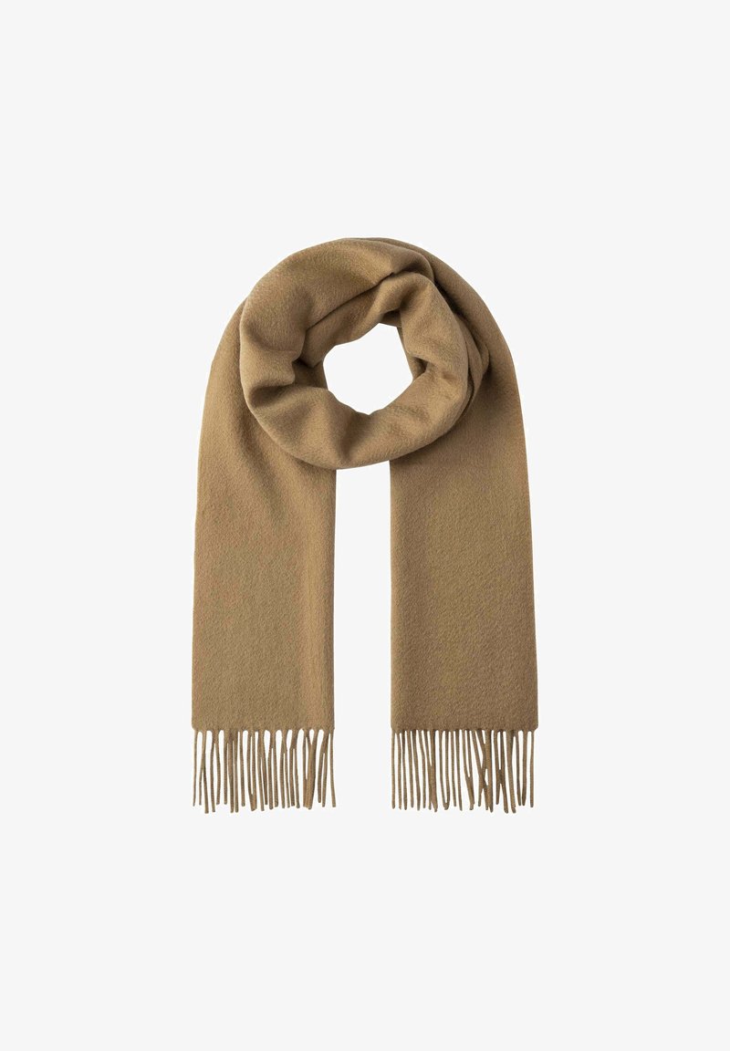 Écharpe en laine beige au toucher doux, dotée d'un design simple et de bords frangés. L'écharpe est enroulée de manière circulaire.