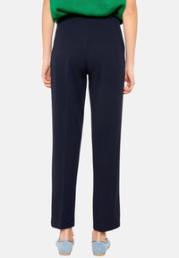 LolaLiza TAILORED - Auduma bikses - navy basic