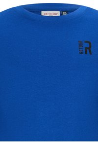 T-shirt in cotone blu con scollo rotondo, con un logo "RET" nero e una "R" sulla parte anteriore. Texture morbida con design semplice.
