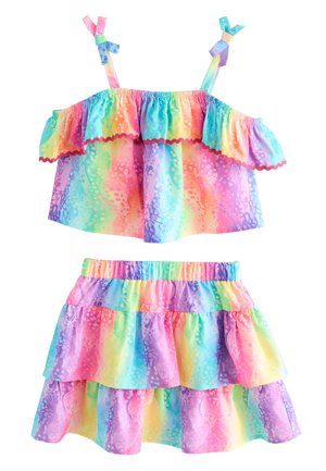 SET - Krilo A-kroja - rainbow animal print