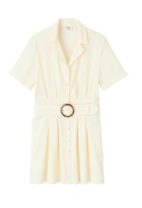 Robe à manches courtes et à boutons en crème pâle avec une jupe plissée, dotée d'une taille ceinturée et d'une boucle ronde en style écaille de tortue.