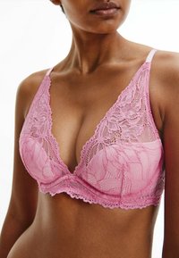 Calvin Klein Underwear LIGHT LINED PLUNGE SED COMFORT LOTUS - Soutien com aro - hollywood pink