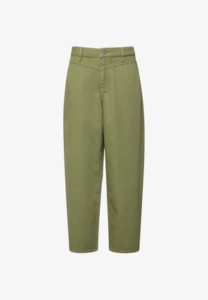 Oliwkowozielone spodnie z wysokim stanem, zapinane na guzik i suwak, z szlufkami na pasek i prostymi, skróconymi nogawkami.