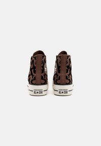 Converse CHUCK TAYLOR ALL STAR LIFT PLATFORM LEOPARD REMIX - Vysoké tenisky - bear nap/black/egret