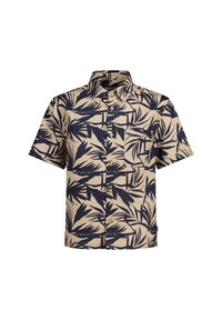 Camisa de manga corta en beige con un patrón de hojas en azul marino oscuro, diseño de botones, cuello con solapa y un bolsillo en el pecho. Textura de tela suave.