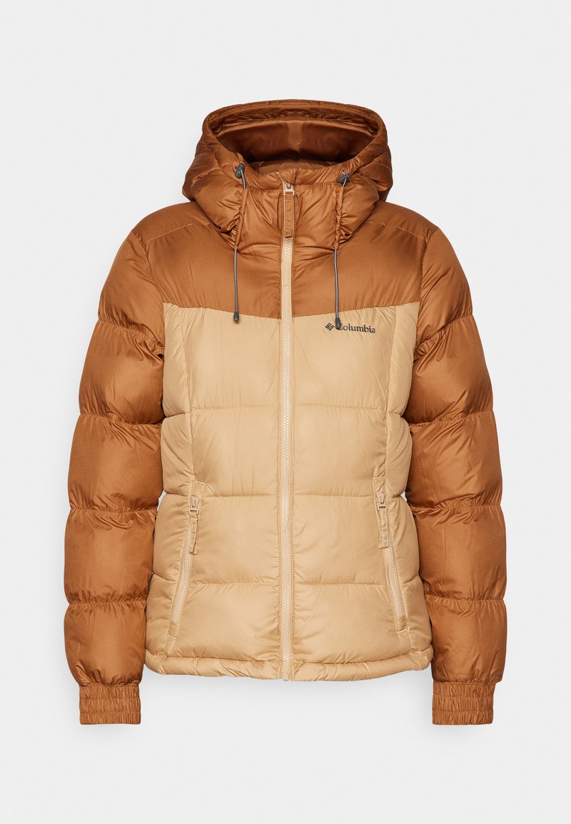 Kurtka puchowa z brązową górną częścią i beżowym dołem, wyposażona w kaptur, zamek z przodu i elastyczne mankiety. Materiał wydaje się gładki z detalami ściegów.