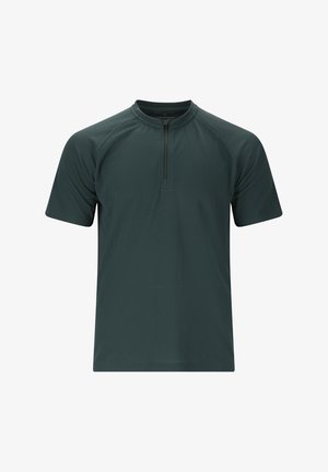 Kurzärmliges, dunkelgrünes Performance-Shirt mit einem halben Reißverschluss, strukturiertem Stoff und Raglanärmeln für verbesserte Beweglichkeit.