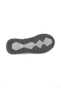 Suela de zapato de goma negra con un acento gris, que presenta un patrón de textura y una forma de diamante central. Marca visible: "Gabor."