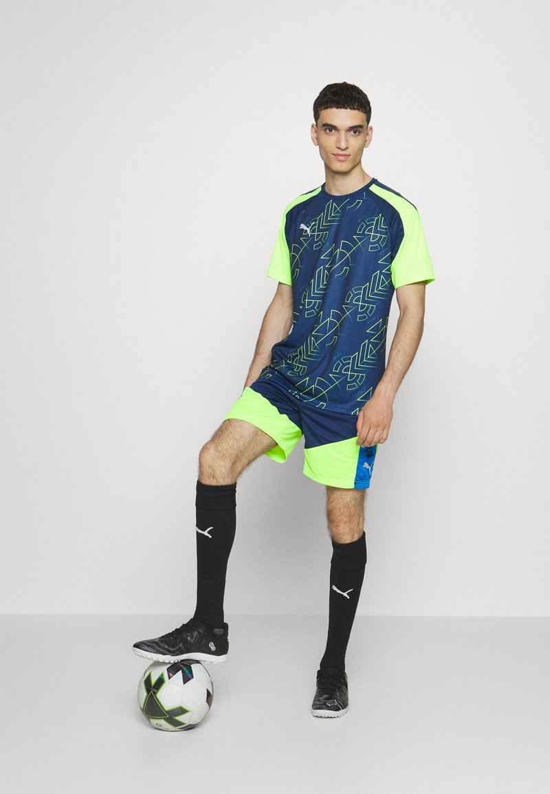 Puma INDIVIDUALCUP - Sportovní kraťasy - persian blue/pro green