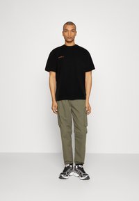 Only & Sons ONSFRED CITY PRINT - Tricou cu imprimeu - black