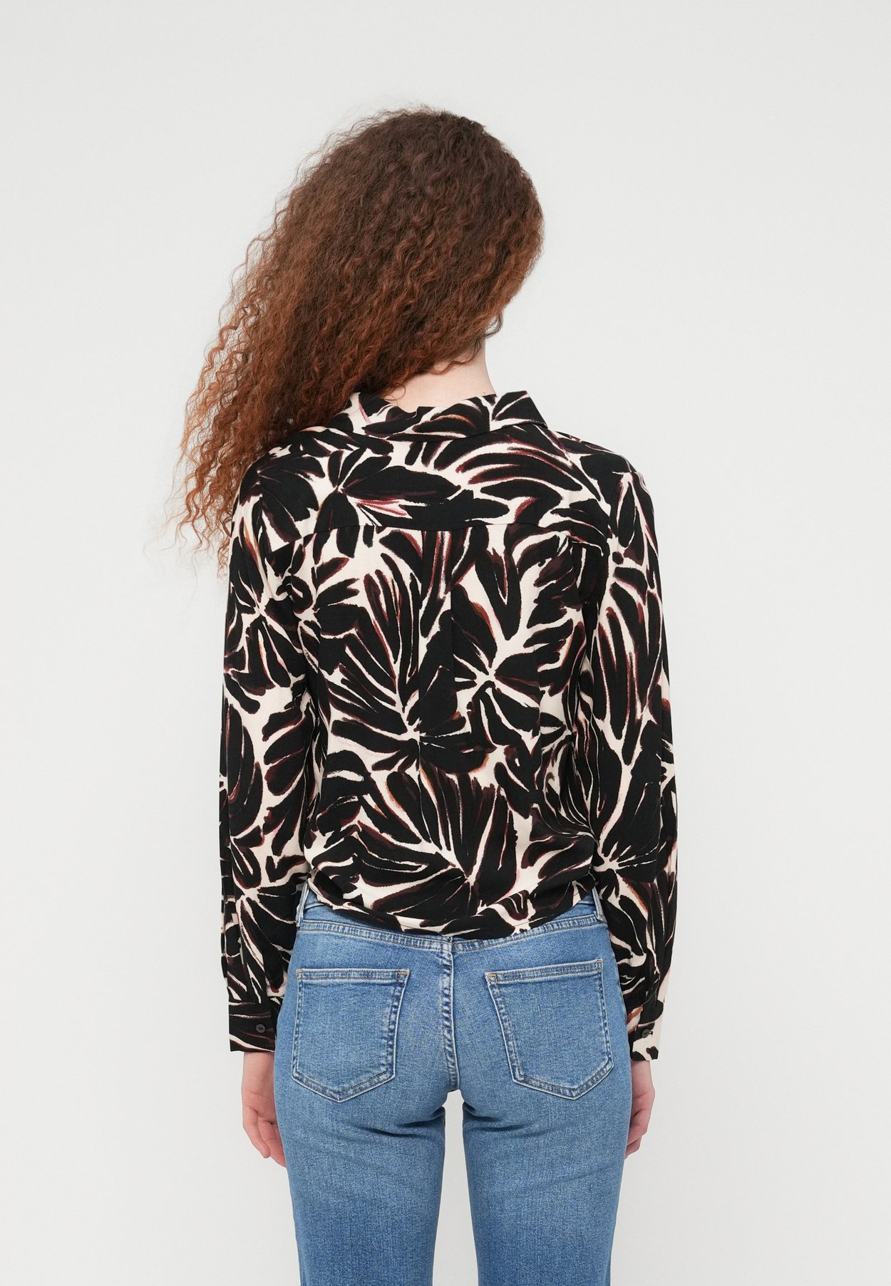 ONLNOVA LIFE KNOT SHIRT