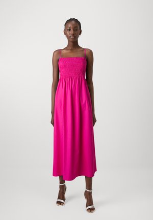GAP SMOCKED DRESS - Vestido informal - sizzling fuchsia