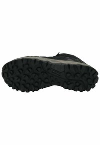 Schwarze Wanderschuhsohle mit einem tiefen Profilmuster für Traktion, strukturiertem Gummimaterial und einer verstärkten Ferse für Langlebigkeit.