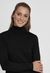 Oxmo OXWINALA - Abito in maglia - black