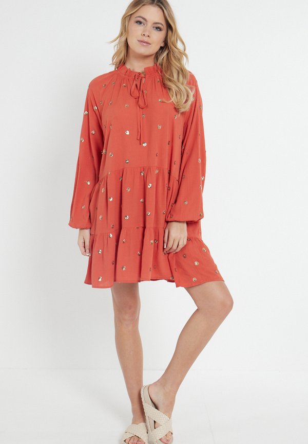 EMBELLISHED TIERED WITH TIE NECK - Day dress - rust2