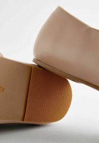 Next WIDE FIT SIGNATURE MARY JANE - Bailarinas con hebilla - taupe