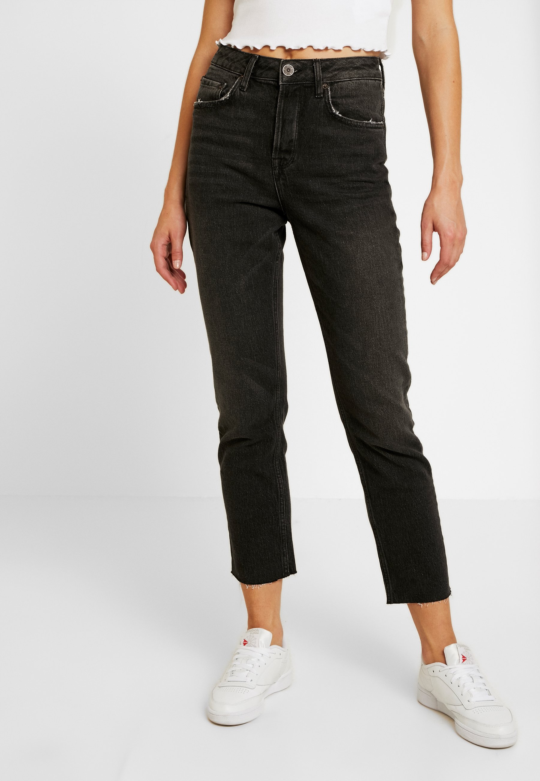 urban outfitters black jeans