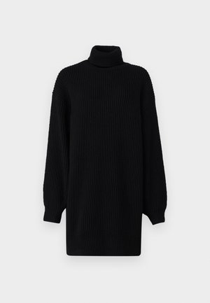 Schwarzes Turtleneck-Kleid aus geripptem Strickstoff, mit langen Ärmeln und einem lockeren Schnitt, das bis zur Mitte des Oberschenkels fällt. Einfaches Design ohne Muster.