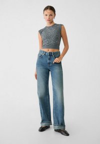 Stradivarius STUDDED WITH SLEEVES - Top - dark grey