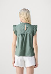 JDY JDYMILEY ANGLAISE TOP - Camicetta - laurel wreath