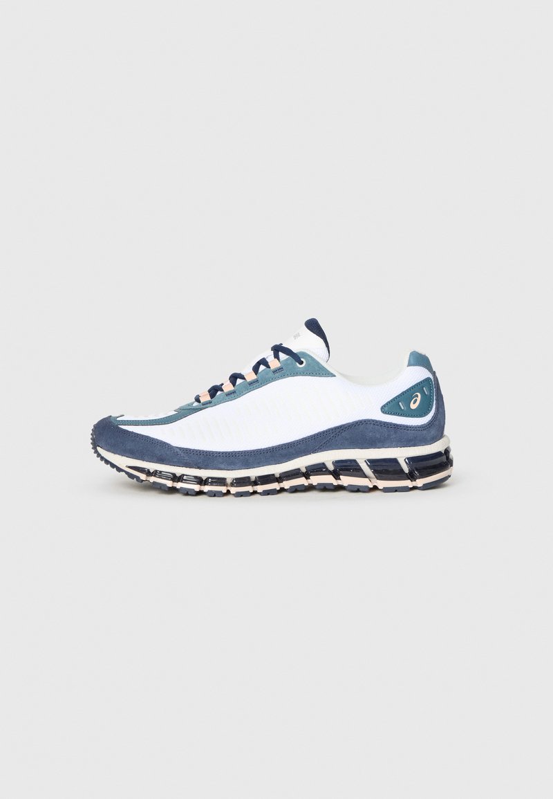 GEL QUANTUM 360 white/midnight/white