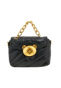 Borsa a tracolla in pelle nera con design trapuntato, tracolla in catena dorata e chiusura a forma di orsetto. Presenta una chiusura a patta e un'etichetta del marchio sulla chiusura.