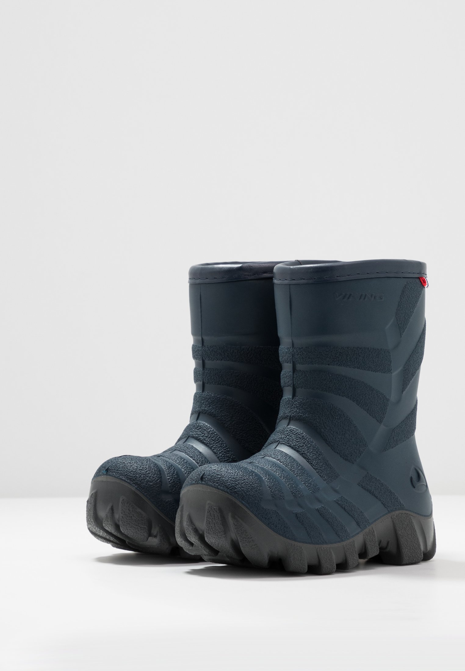 Viking ULTRA 2.0 Gummistövlar navycharcoal Zalando.se Viking FROST FIGHTER Gummistövlar blackgrey Zalando.se