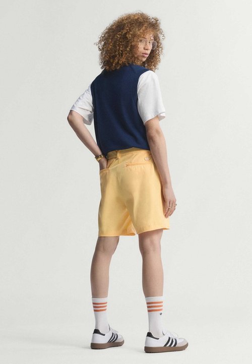 adidas ORIGINALS TWISTWEAVE SHORTS - Sports shorts - ice tangerine — foto 5