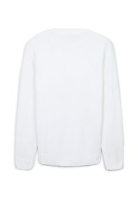Weißer Strickpullover mit langen Ärmeln, gerippten Bündchen und Saum, Rundhalsausschnitt, mit einer weichen Textur und einfachem, klarem Design.