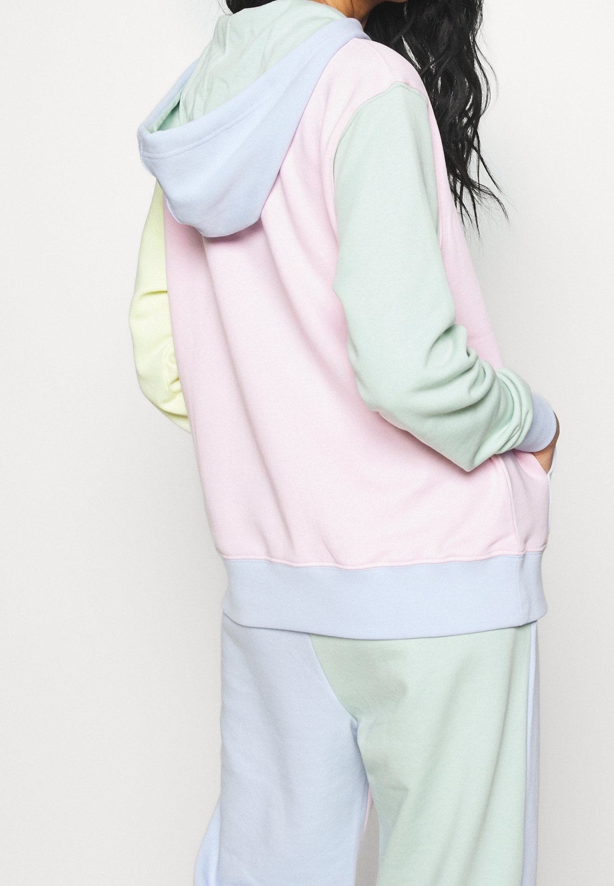 nike pastel colour hoodie