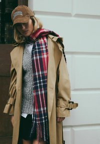Next MIDWEIGHT REGULAR FIT - Schal - red check