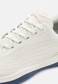 ECCO Chaussures de golf (sans pointes) - white