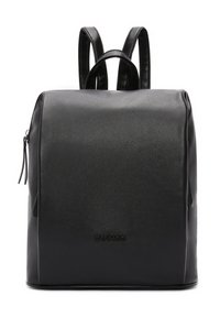 Zaino in finta pelle nera con una superficie liscia, forma rettangolare, maniglia superiore e due spallacci. Presenta una tasca con zip sul lato.