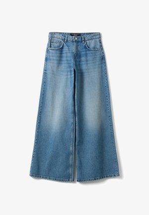OVS, LOW-RISE WIDE-LEG JEANS - Wide Leg - light blue