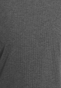 ONLY Petite Sweter