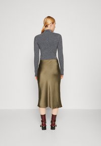 Samsøe Samsøe AGNETA SKIRT - Puzdrová sukňa - dusty olive